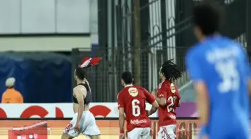 توروب يجري تعديلاً عاجلاً في مركز رأس الحربة بالأهلي بتوصية «وليد وعادل»